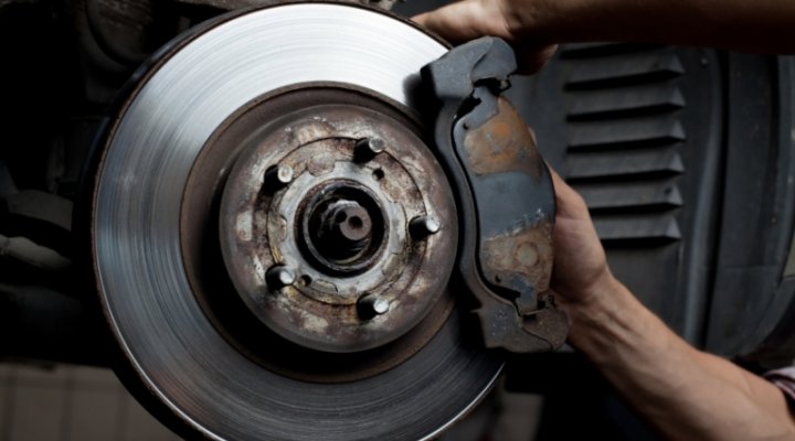 Faîtes contrôler vos freins, les conseils d'entretien automobile de LEAPMOTOR à Barberey-Saint-Sulpice