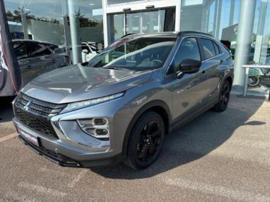 Voir le détail de l'offre de cette MITSUBISHI Eclipse Cross 2.4 MIVEC PHEV 188ch Black Collection 4WD 2023 de 2024 en vente à partir de 32 799 € 