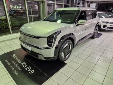 Voir le détail de l'offre de cette KIA EV9 204ch Earth 2WD de 2023 en vente à partir de 574.9 €  / mois