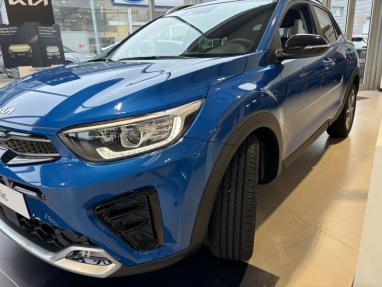 Voir le détail de l'offre de cette KIA Stonic 1.0 T-GDi 100ch Collection de 2024 en vente à partir de 21 959 € 