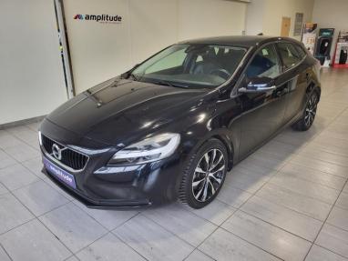 Voir le détail de l'offre de cette VOLVO V40 T2 122ch Signature Edition Geartronic de 2019 en vente à partir de 231 €  / mois