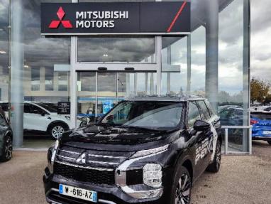 Voir le détail de l'offre de cette MITSUBISHI Outlander 2.4 PHEV 306ch Instyle 4WD de 2025 en vente à partir de 60 599 € 