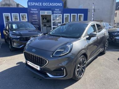 Voir le détail de l'offre de cette FORD Puma 1.0 EcoBoost 125ch S&S mHEV ST-Line Vignale Powershift de 2021 en vente à partir de 213.12 €  / mois