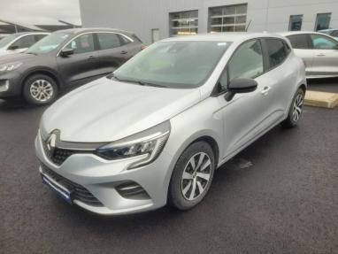 Voir le détail de l'offre de cette RENAULT Clio 1.6 E-Tech hybride 145ch Evolution de 2022 en vente à partir de 167.04 €  / mois
