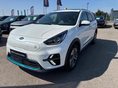 Voir le détail de l'offre de cette KIA e-Niro Premium 204ch de 2020 en vente à partir de 195.9 €  / mois