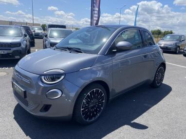 Voir le détail de l'offre de cette FIAT 500 e 118ch La Prima de 2022 en vente à partir de 21 999 € 