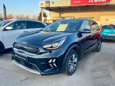 Voir le détail de l'offre de cette KIA Niro 1.6 GDi 105ch ISG + Plug-In 60.5ch Lounge DCT6 MY22 de 2021 en vente à partir de 240.87 €  / mois