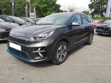 Voir le détail de l'offre de cette KIA e-Niro Lounge 204ch de 2022 en vente à partir de 228.13 €  / mois