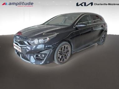 Voir le détail de l'offre de cette KIA Ceed 1.6 CRDI 136ch MHEV GT Line de 2023 en vente à partir de 23 999 €