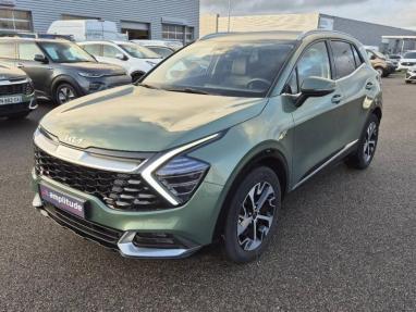 Voir le détail de l'offre de cette KIA Sportage 1.6 T-GDi 230ch HEV Design BVA6 4x2 de 2022 en vente à partir de 305.52 €  / mois